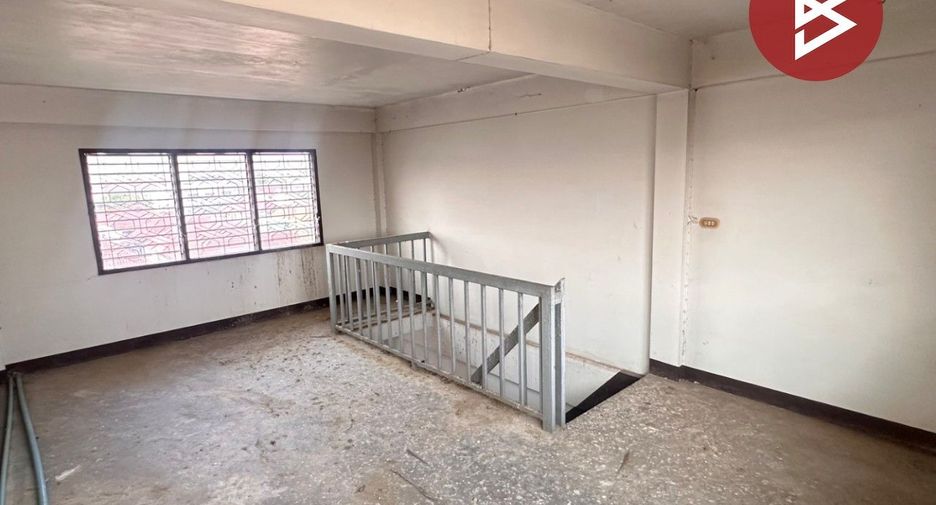 For sale 2 bedrooms retail Space in Mueang Phitsanulok, Phitsanulok