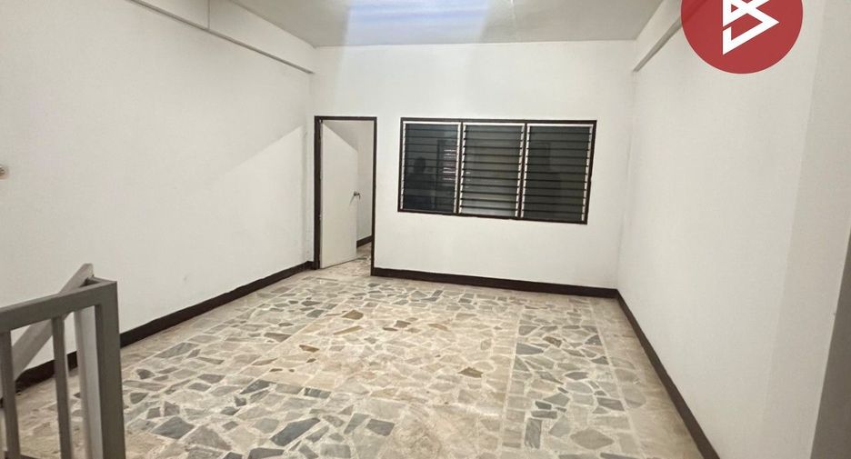 For sale 2 bedrooms retail Space in Mueang Phitsanulok, Phitsanulok