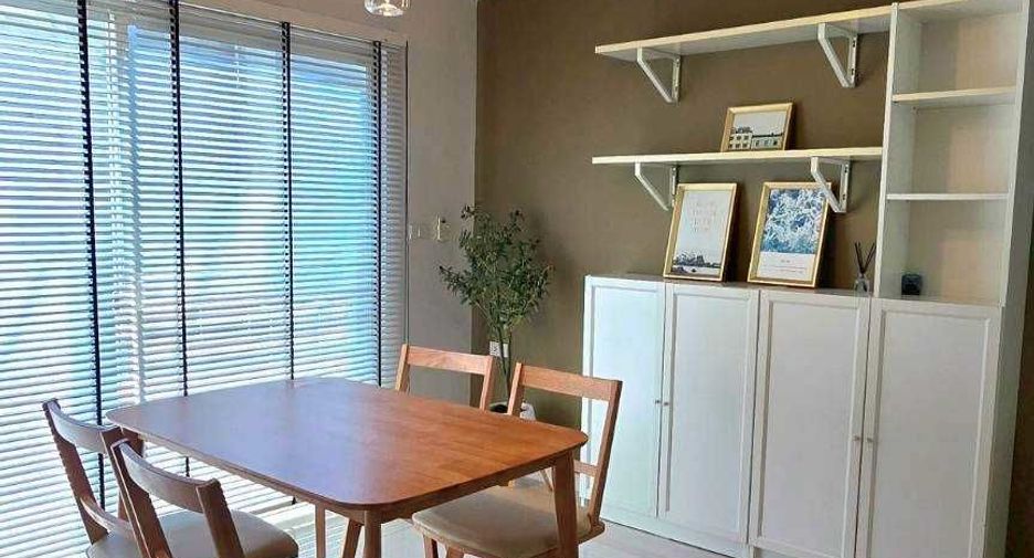 For rent 3 bedrooms townhouse in Bang Phli, Samut Prakan
