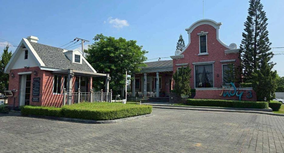 For rent 3 bedrooms townhouse in Bang Phli, Samut Prakan