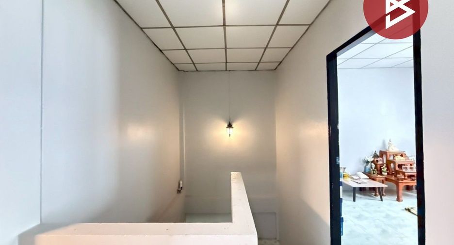 For sale 3 bedrooms townhouse in Lam Luk Ka, Pathum Thani