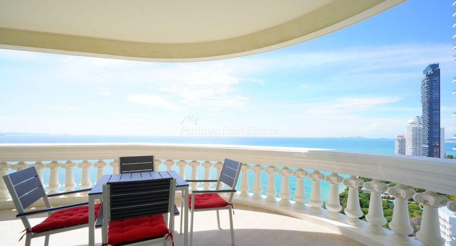 For sale 2 bedrooms condo in Bang Lamung, Chonburi
