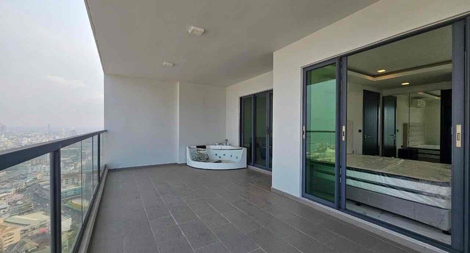 For sale 2 bedrooms condo in Bang Lamung, Chonburi