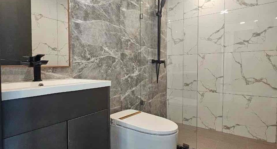 For sale 2 bedrooms condo in Bang Lamung, Chonburi