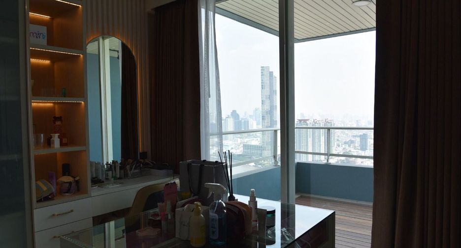 À vendre 4 chambres condo à Bang Kho Laem, Bangkok