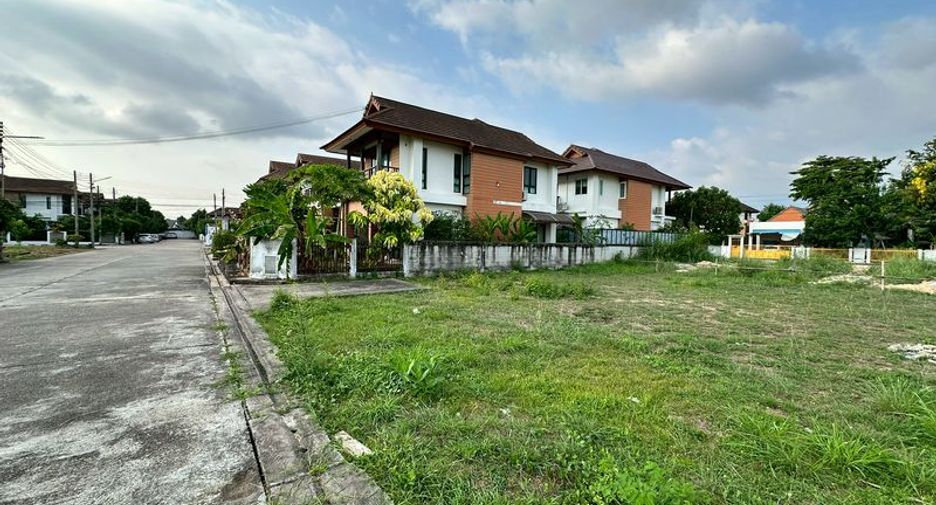 Grundstück zum Kauf in Si Racha, Chonburi