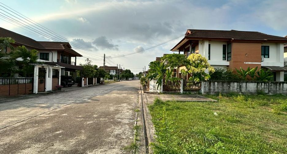 Grundstück zum Kauf in Si Racha, Chonburi