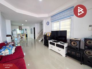 Reihenhaus zum Kauf mit 4 Zimmer in Mueang Samut Prakan, Samut Prakan