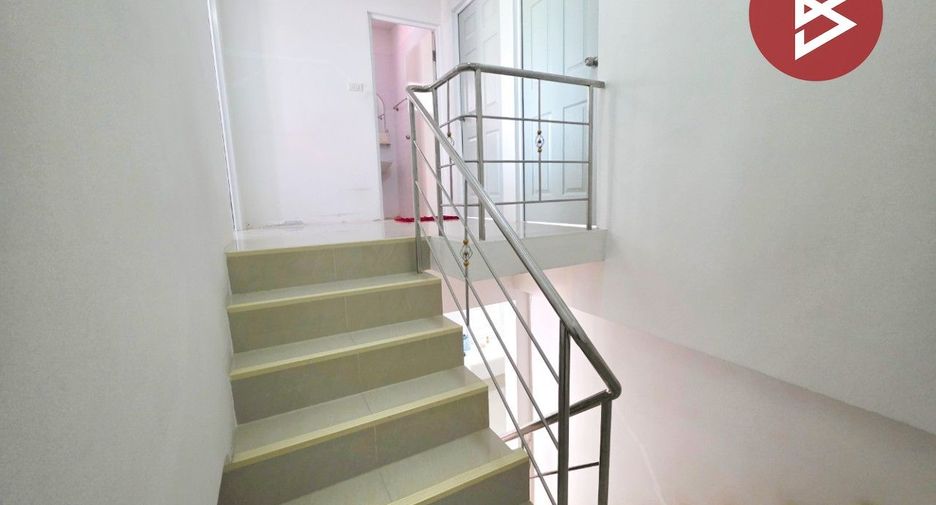 出售 4 卧室 联排别墅 在 Mueang Samut Prakan, Samut Prakan