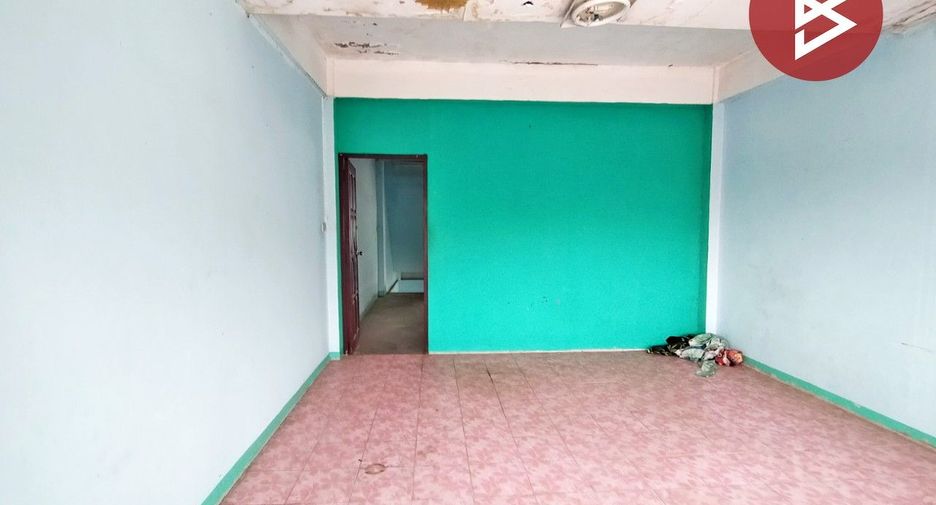 Local comercial en venta de 3 habitaciones en Krathum Baen, Samut Sakhon