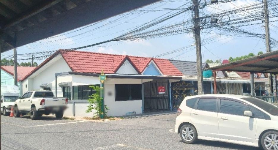 Casa adosada en venta de 3 habitaciones en Mueang Chon Buri, Chonburi