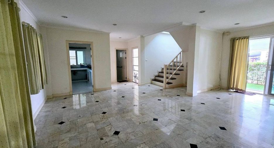 For sale 3 bedrooms house in San Sai, Chiang Mai