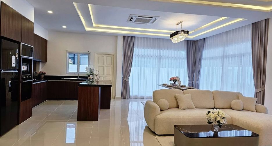 For sale 3 bedrooms house in Bang Lamung, Chonburi
