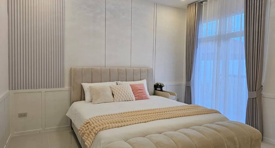 For sale 3 bedrooms house in Bang Lamung, Chonburi