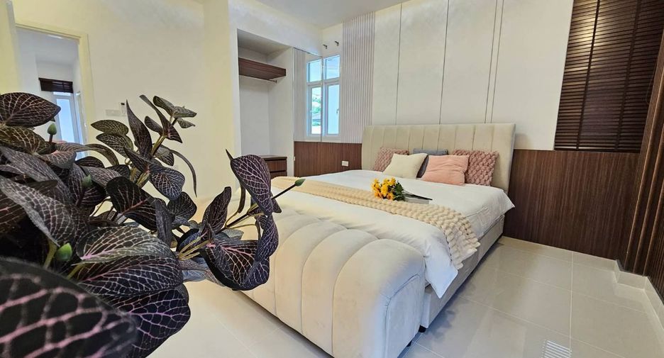 For sale 3 bedrooms house in Bang Lamung, Chonburi