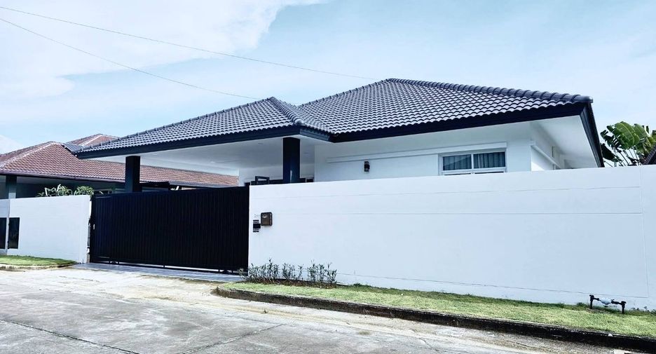 For sale 3 bedrooms house in Bang Lamung, Chonburi