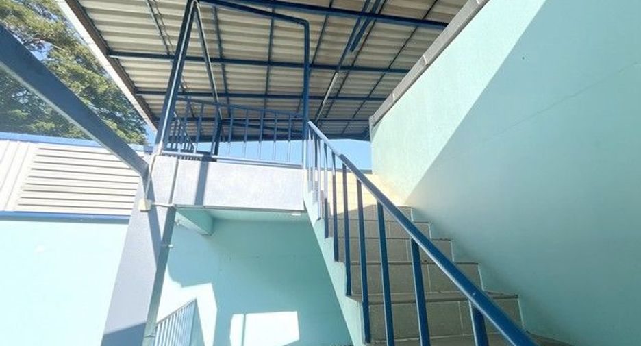 For sale 5 bedrooms warehouse in Khun Yuam, Mae Hong Son