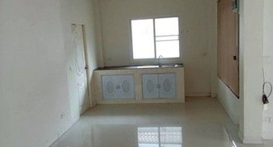 For sale 3 bedrooms house in Khun Yuam, Mae Hong Son