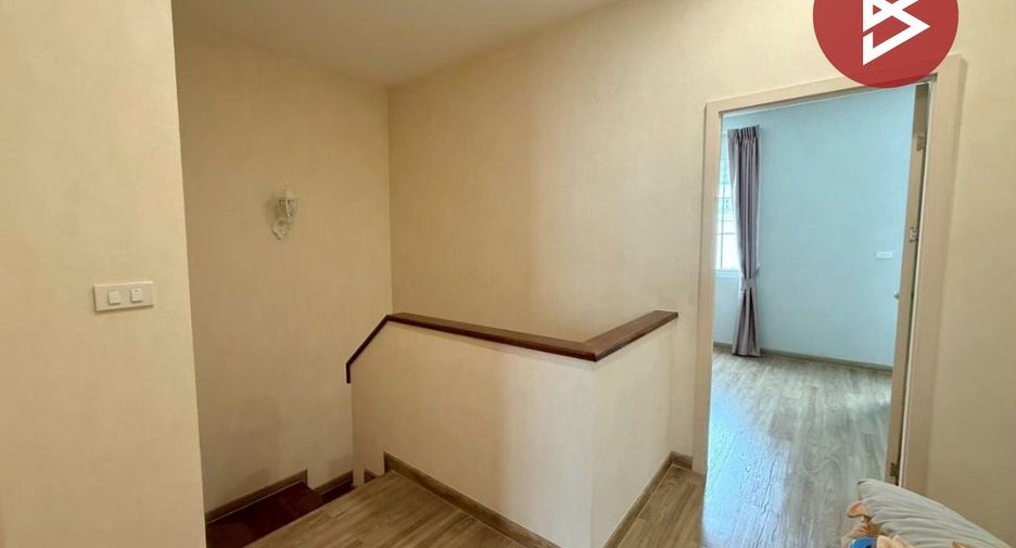 Reihenhaus zum Kauf mit 3 Zimmer in Bang Khae, Bangkok
