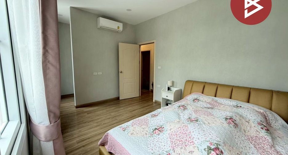 Reihenhaus zum Kauf mit 3 Zimmer in Bang Khae, Bangkok