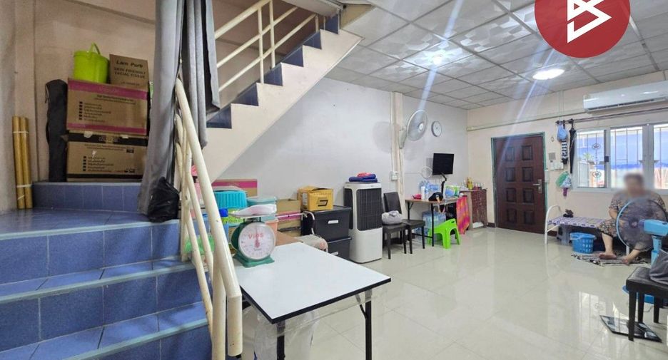 For sale 2 bedrooms townhouse in Lat Lum Kaeo, Pathum Thani