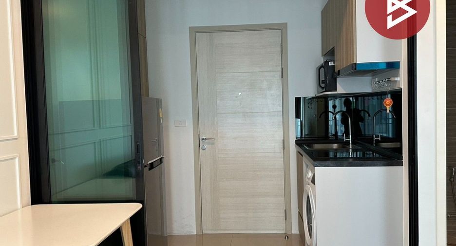 For sale 1 bed condo in Mueang Samut Prakan, Samut Prakan