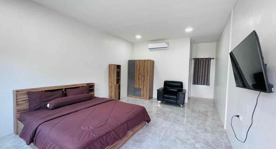 For rent 12 bedrooms villa in Bang Lamung, Chonburi