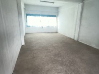 For sale retail Space in Phra Samut Chedi, Samut Prakan