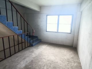 For sale retail Space in Phra Samut Chedi, Samut Prakan