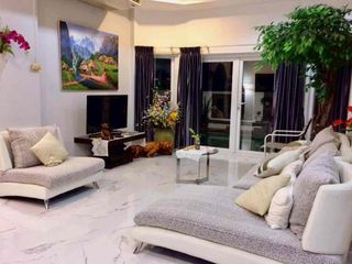 Villa zur Miete und zum Kauf mit 3 Zimmer in Bang Lamung, Chonburi