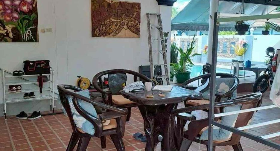 Villa zur Miete und zum Kauf mit 3 Zimmer in East Pattaya, Pattaya