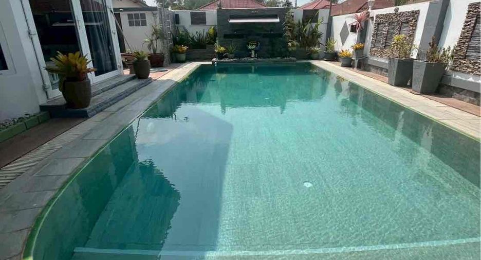 Villa zur Miete und zum Kauf mit 3 Zimmer in East Pattaya, Pattaya