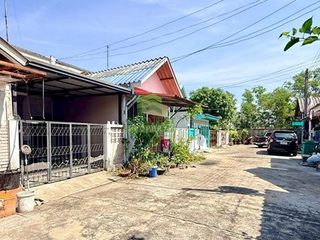 For sale 2 bedrooms townhouse in Thanyaburi, Pathum Thani