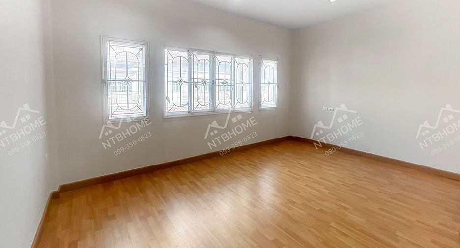 For sale 3 bedrooms townhouse in Mueang Nonthaburi, Nonthaburi