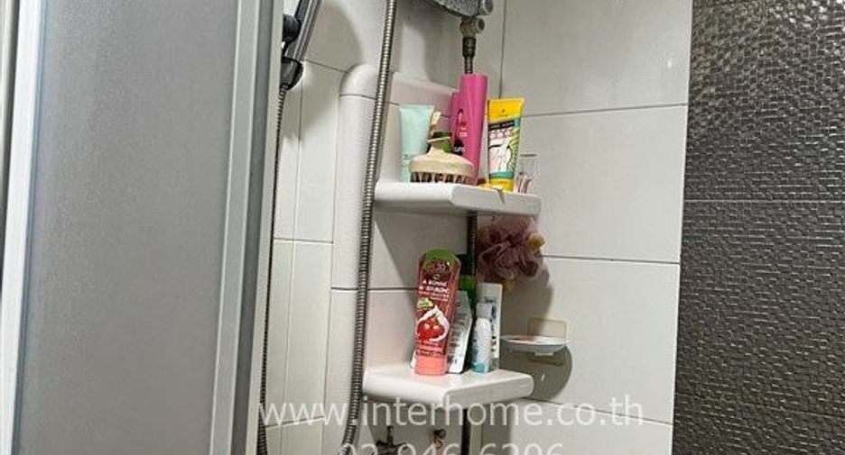 For sale 1 bed condo in Khlong Toei, Bangkok