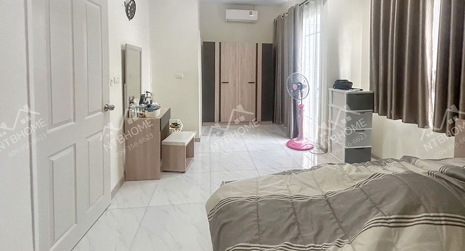 出售 4 卧室 联排别墅 在 Bang Kruai, Nonthaburi