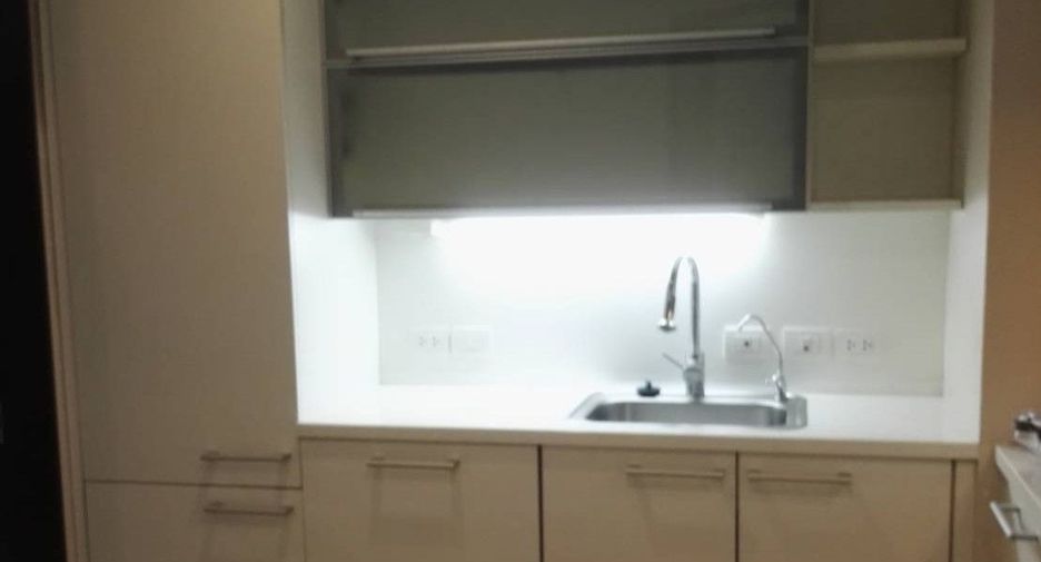 À vendre 2 chambres condo à Pathum Wan, Bangkok