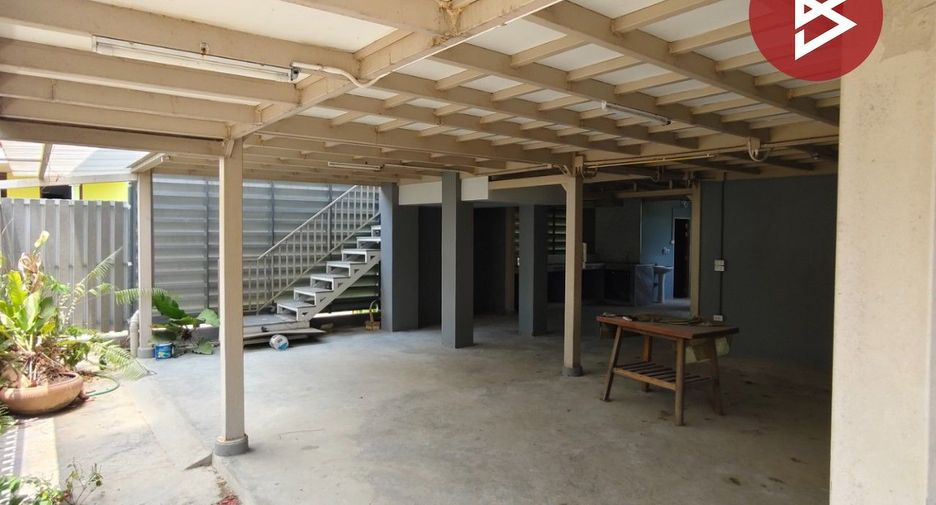 For sale 4 ベッドルーム house in Ban Khai, Rayong