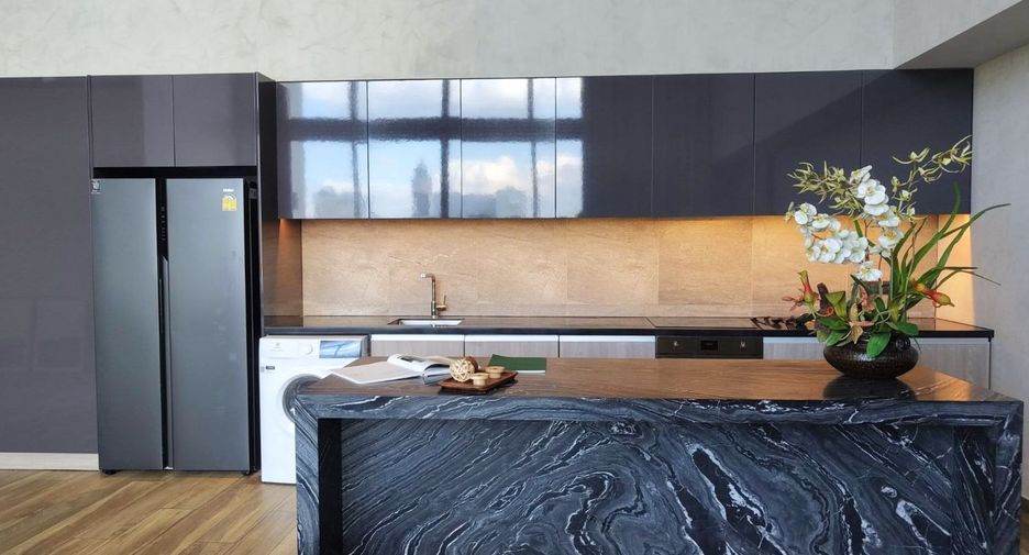 Condo en venta de 3 habitaciones en Watthana, Bangkok