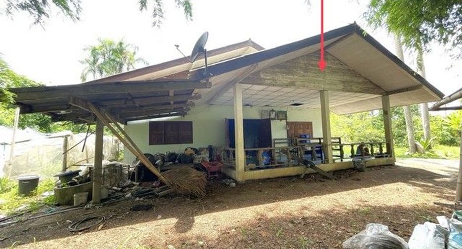 For sale 3 bedrooms house in Khlong Lan, Kamphaeng Phet