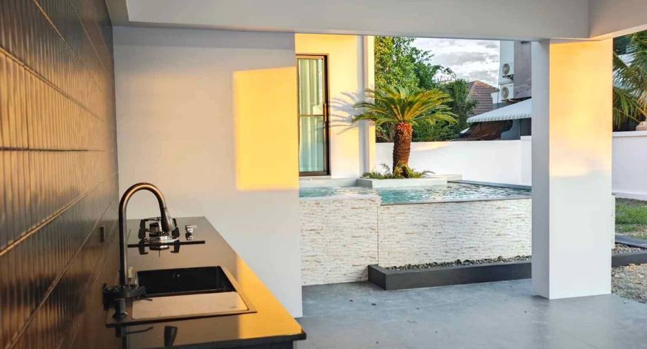 For sale 3 bedrooms house in Doi Saket, Chiang Mai