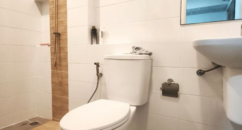For sale 3 bedrooms townhouse in Bang Phli, Samut Prakan
