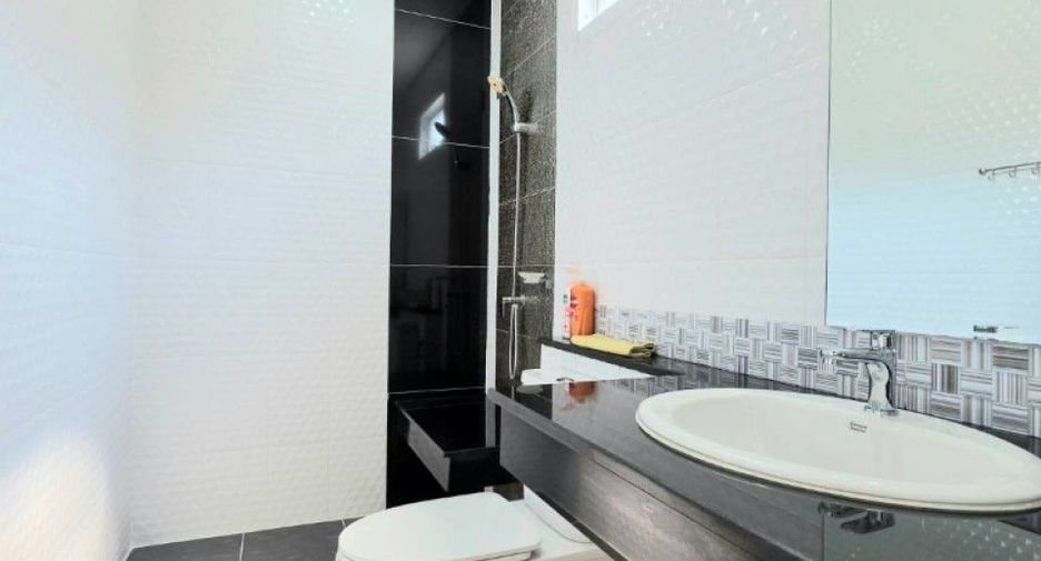 Haus zum Kauf mit 3 Zimmer in Mueang Samut Sakhon, Samut Sakhon