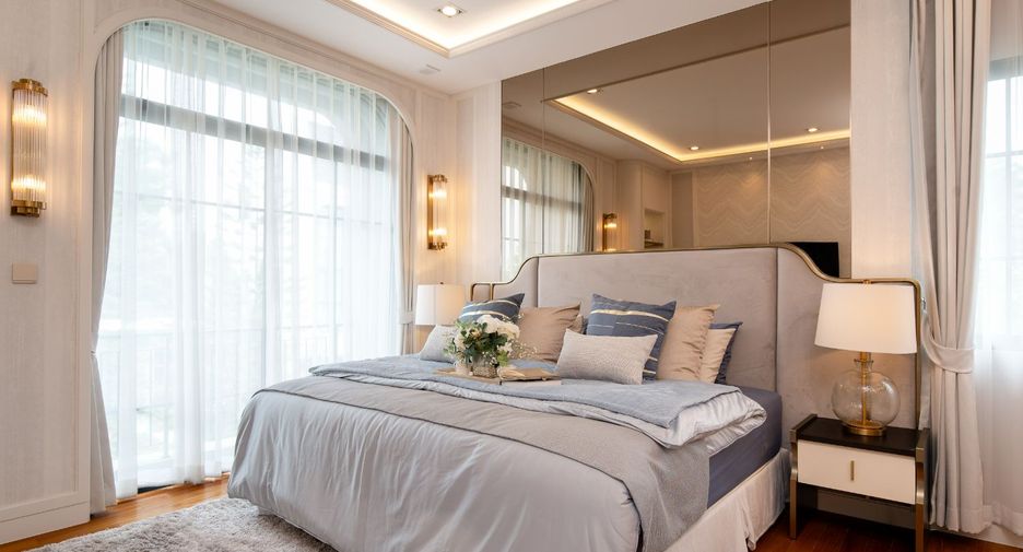 For sale 4 bedrooms house in Lak Si, Bangkok