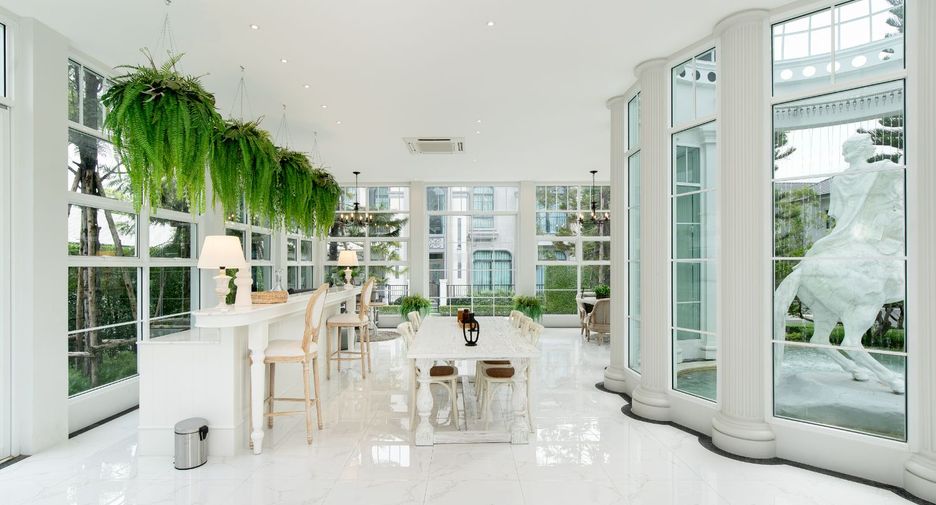For sale 4 bedrooms house in Lak Si, Bangkok