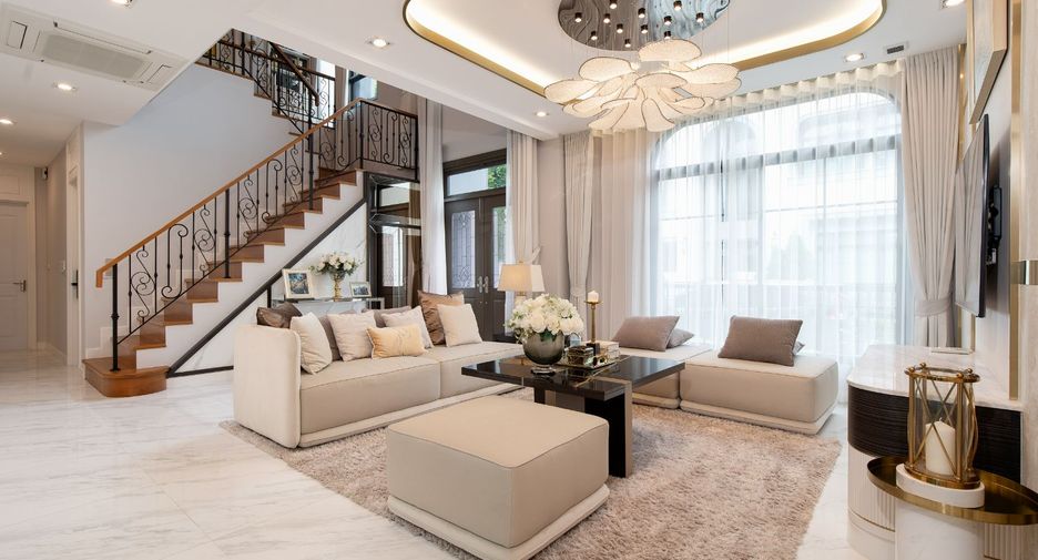 For sale 4 bedrooms house in Lak Si, Bangkok