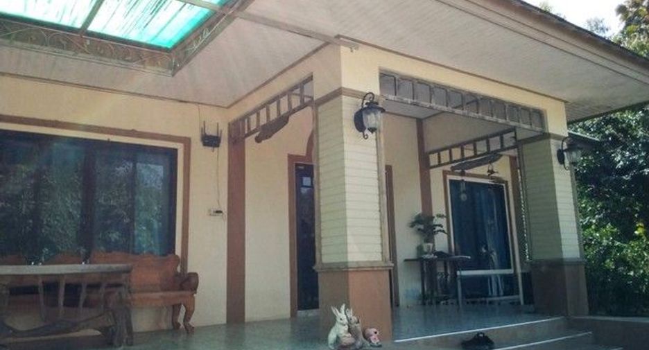 For sale 3 bedrooms house in Khlong Lan, Kamphaeng Phet