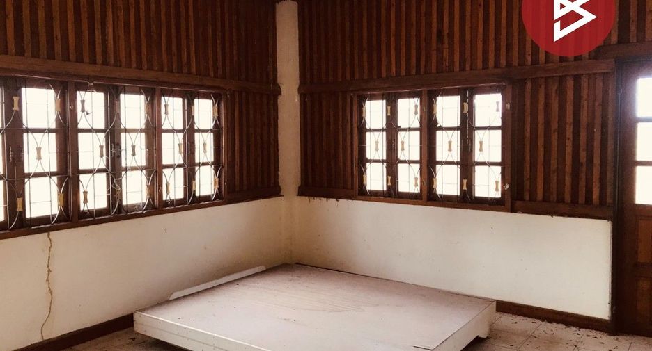 For sale 4 ベッドルーム house in Ban Kha, Ratchaburi