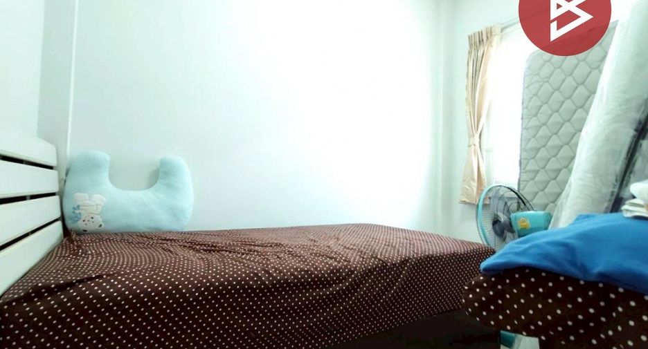 For sale 3 ベッドルーム townhouse in Nong Chok, Bangkok