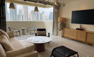 Condo en alquiler y en venta de 3 habitaciones en Watthana, Bangkok